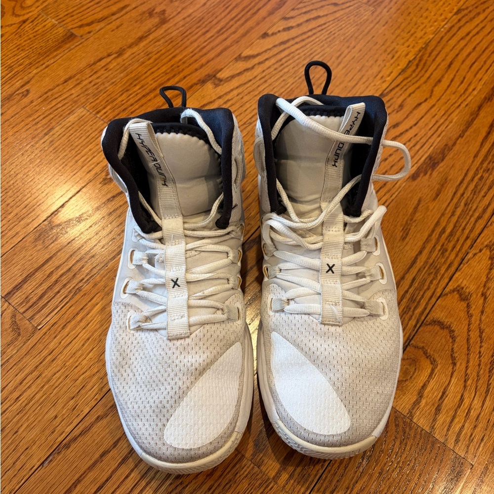 Nike Hyperdunk X Athletic Sneakers with Black Lining